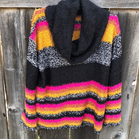 Umgee brightly striped boucle cowl neck sweater medium - Picture 1 of 4